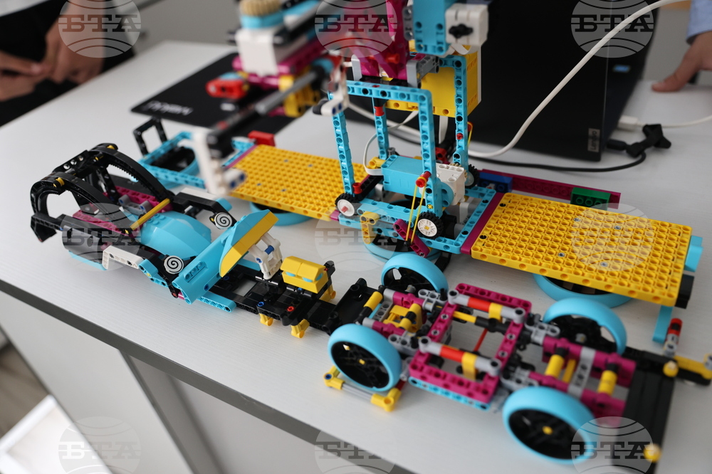 Благоевград - Седмо СУ „Кузман Шапкарев“ - СТЕМ кабинети - откриване