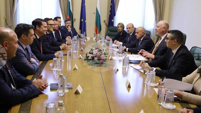 Предстоящото влизане на България в еврозоната укрепва икономическата стабилност и финансовата предвидимост, заяви премиерът Росен Желязков