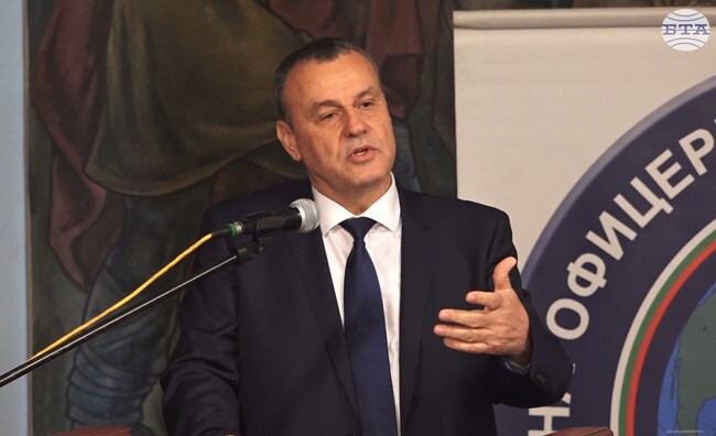 Полагаме усилия за нарастване на бюджета за отбрана, заяви заместник-министърът на отбраната Радостин Илиев