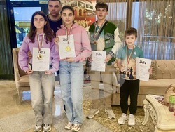 Снимка: Шах клуб "Сините камъни"