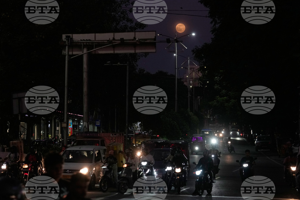 India Super Moon