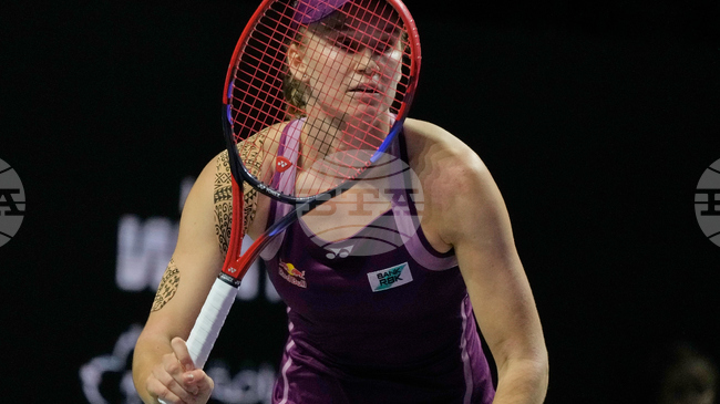 Елена Рибакина премина с три победи груповата фаза на Финалния турнир на Женската тенис асоциация