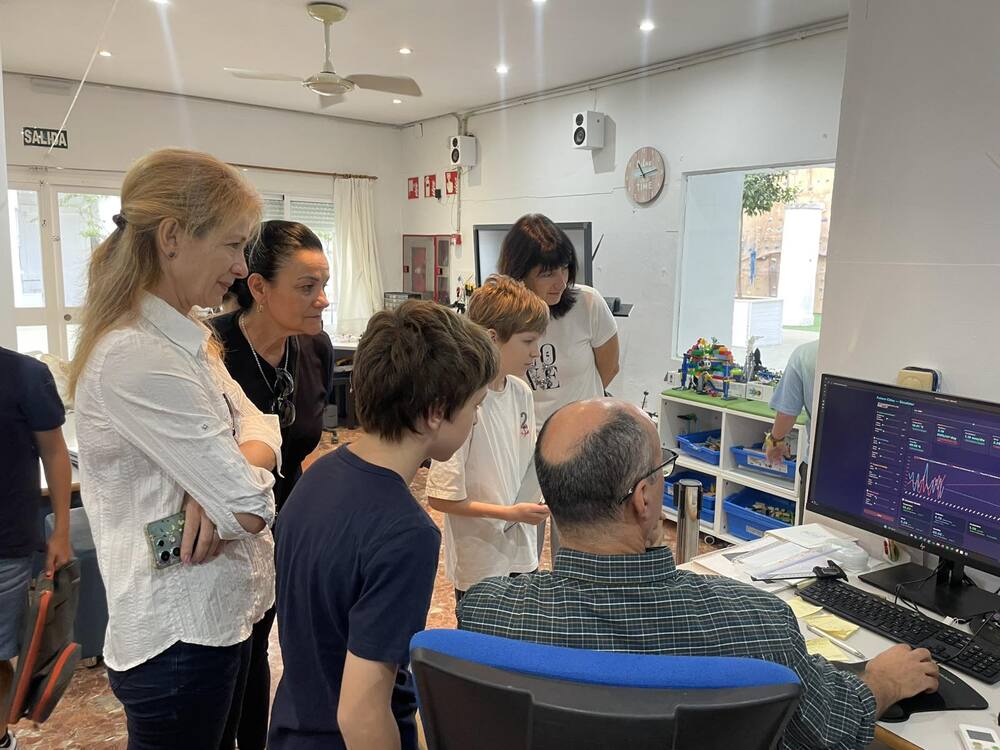 В началното училище в Тетевен за първи път работят по проект по програма „Еразъм+“