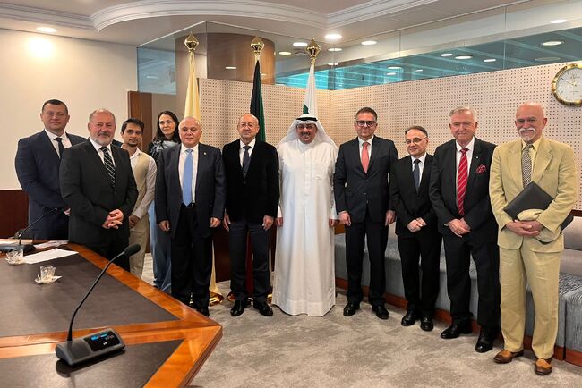 България разглежда Кувейт като важен партньор в региона на Близкия изток., смята зам.-министър Дончо Барбалов