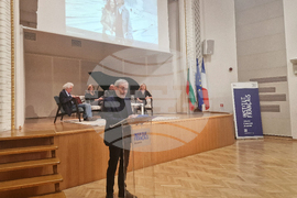 Френски културен институт - лекция - Кристо и Жан-Клод