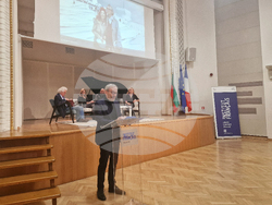 Френски културен институт - лекция - Кристо и Жан-Клод