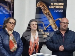 Търговище - Регионален исторически музей - „По острието на историята - колекция хладно оръжие ХIХ - ХХ век от фонда на РИМ – Търговище” - каталог
