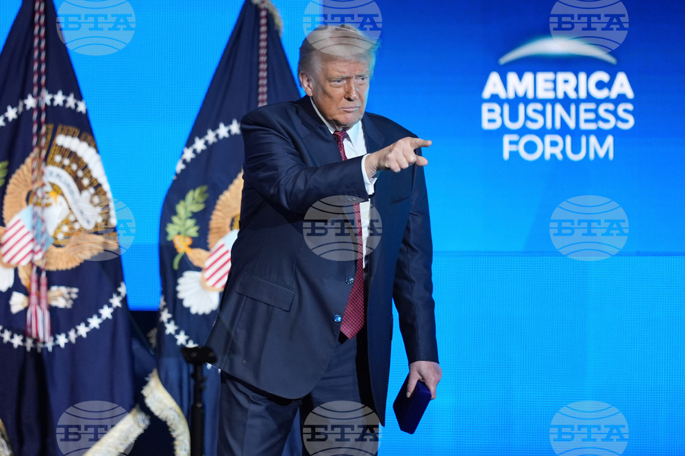 Вероятно САЩ работят по план за премахване на ядрените оръжия заедно с Русия и Китай, заяви Тръмп 