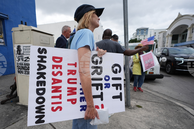 Trump Protest Miiami