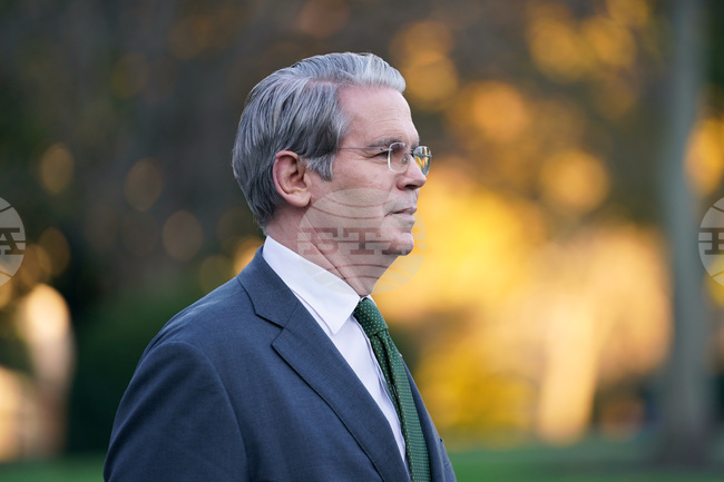 Частичното блокиране на правителството на САЩ е причинило икономически щети за 11 млрд. долара, заяви финансовият министър Скот Бесънт