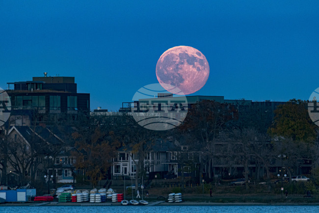 Supermoon Minneapolis