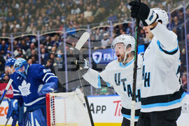 Mammoth Maple Leafs Hockey