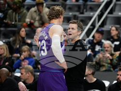 Jazz Pistons Basketball