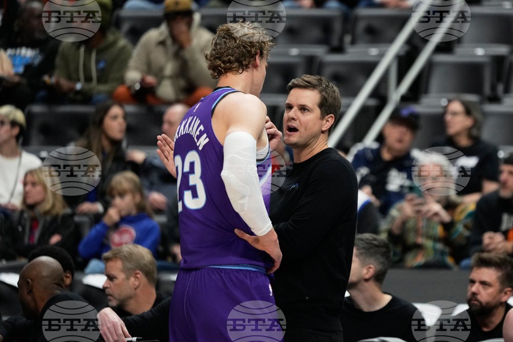 Jazz Pistons Basketball