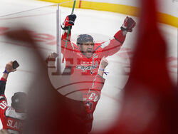 APTOPIX Blues Capitals Hockey