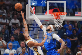 Pelicans Mavericks Basketball