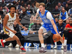 Pelicans Mavericks Basketball