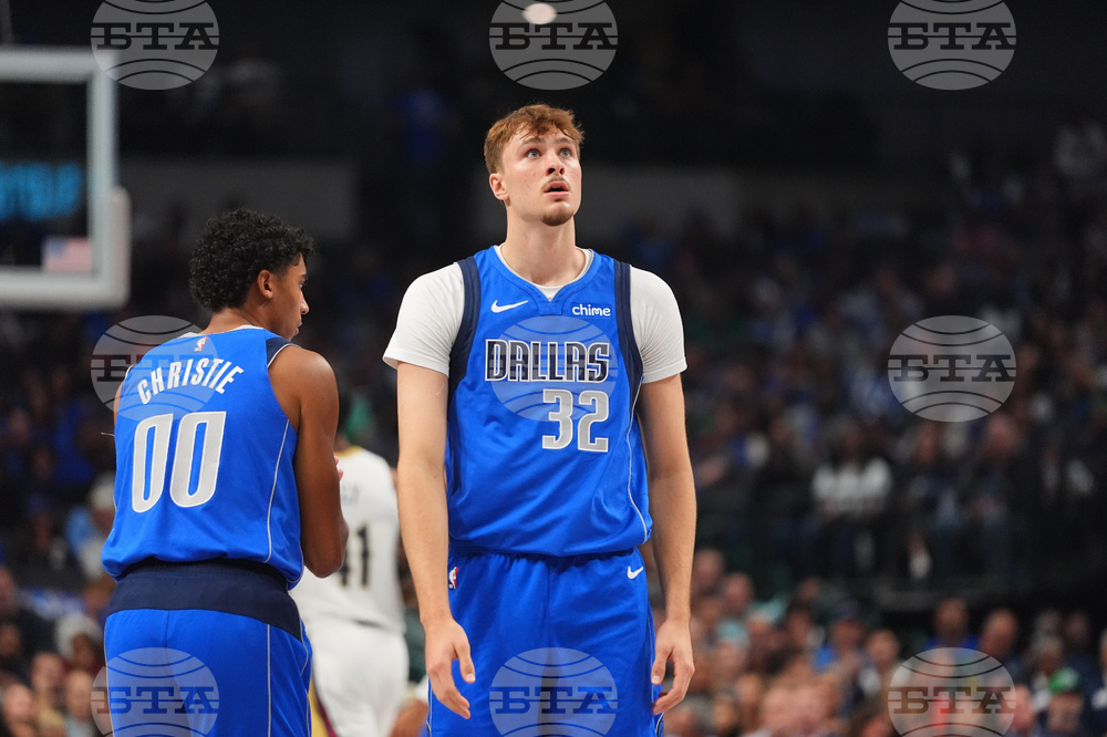 Pelicans Mavericks Basketball