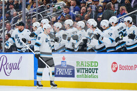 Mammoth Maple Leafs Hockey