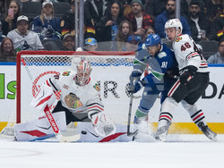 Blackhawks Canucks Hockey