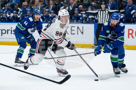 Blackhawks Canucks Hockey