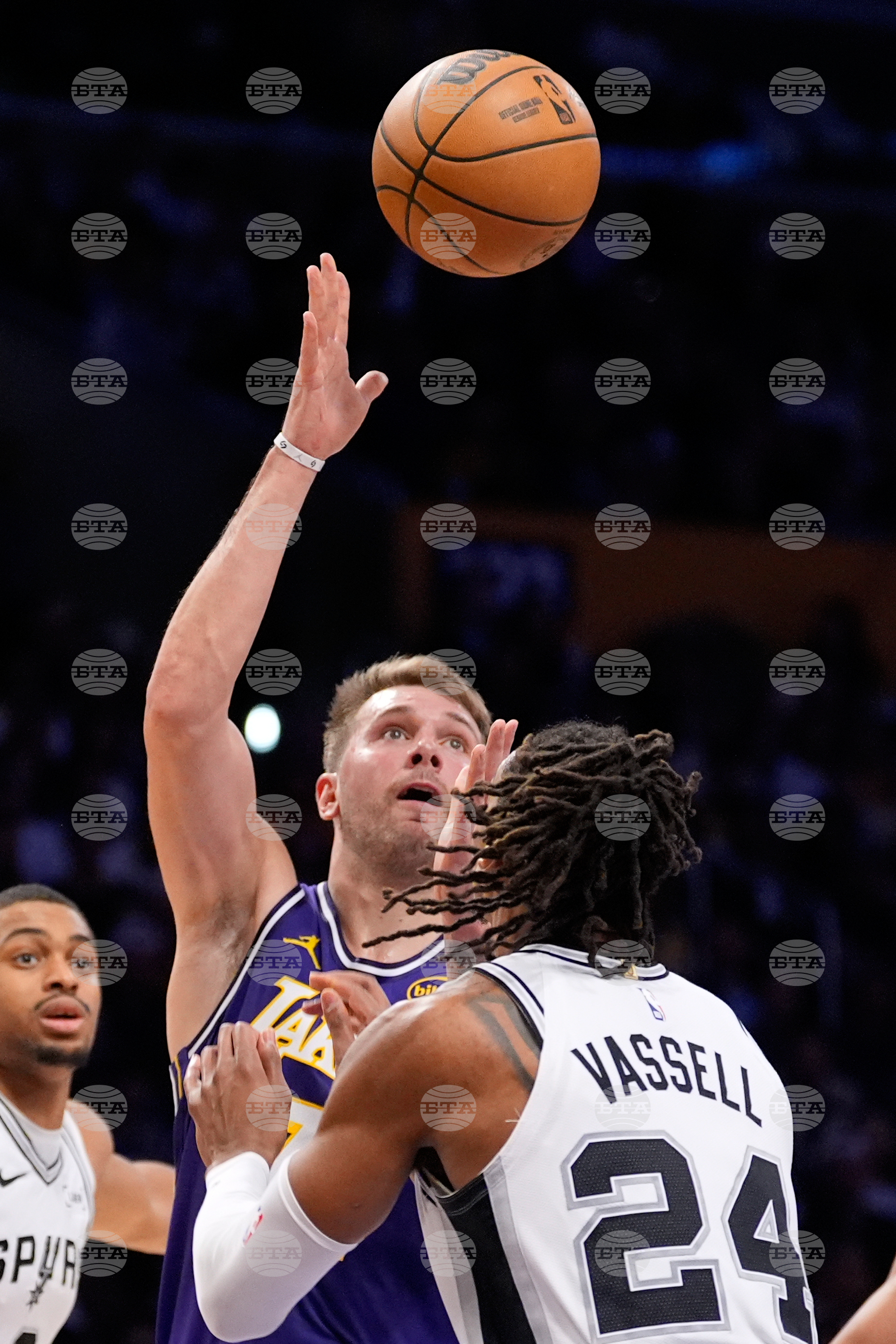 Spurs Lakers Basketball