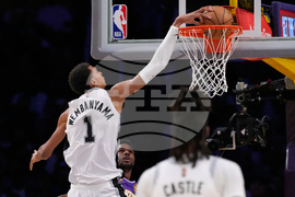 Spurs Lakers Basketball