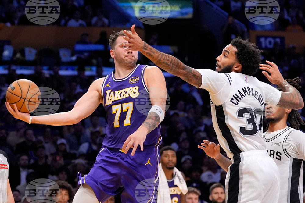 Spurs Lakers Basketball