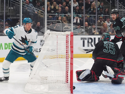 Sharks Kraken Hockey