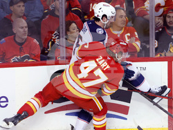 Blackhawks Canucks Hockey