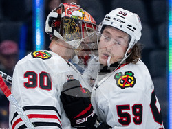 Blackhawks Canucks Hockey