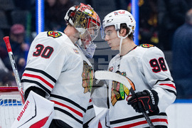 Blackhawks Canucks Hockey