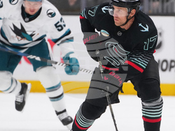 Sharks Kraken Hockey