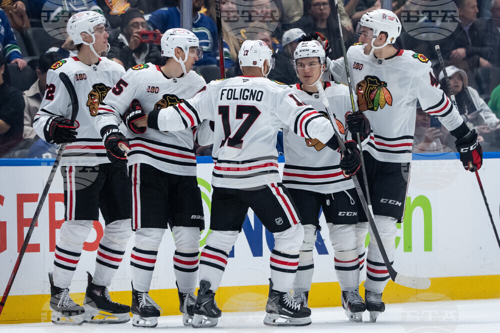 Blackhawks Canucks Hockey