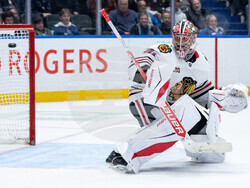 Blackhawks Canucks Hockey