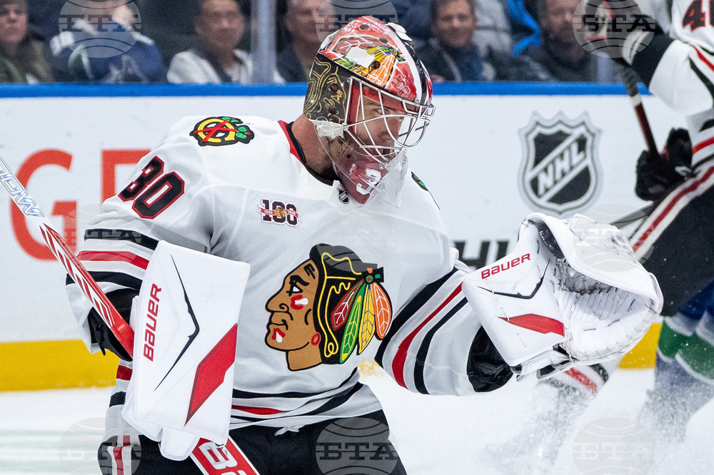 Blackhawks Canucks Hockey