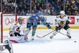 Blackhawks Canucks Hockey