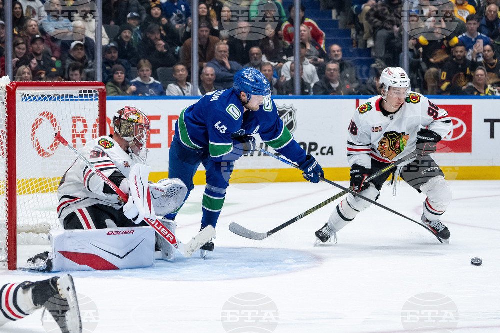 Blackhawks Canucks Hockey