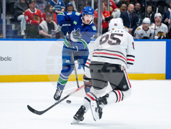 Blackhawks Canucks Hockey