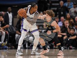 Warriors Kings Basketball