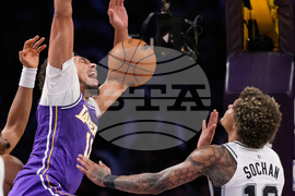 Spurs Lakers Basketball