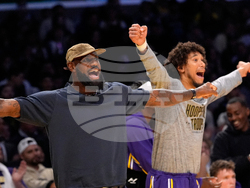 Spurs Lakers Basketball