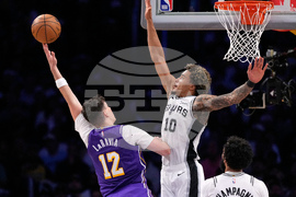 Spurs Lakers Basketball