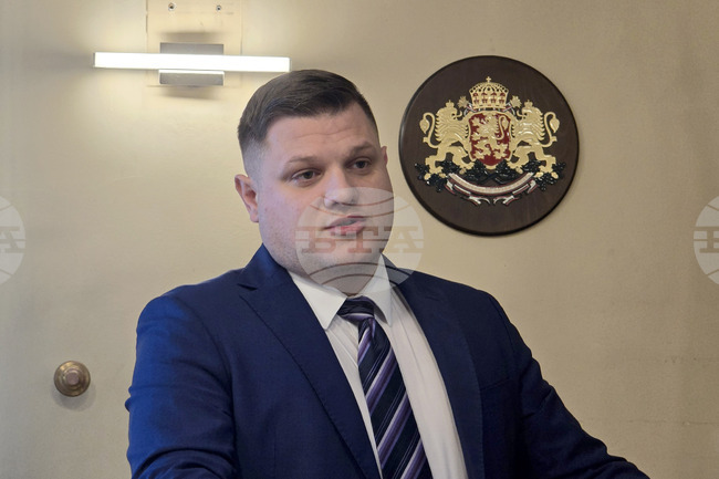 Стоян Таслаков изпрати приветствие до участниците в Четвъртата творческа среща на ръководителите на българските фолклорни групи зад граница