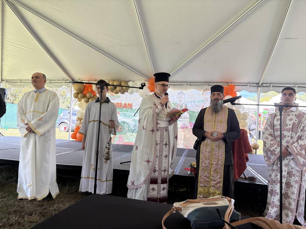 Български есенен фестивал се състоя в Орландо, организиран от православната църква „Свети Георги Победоносец“