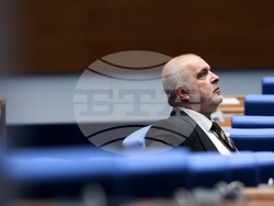 Парламент - заседание