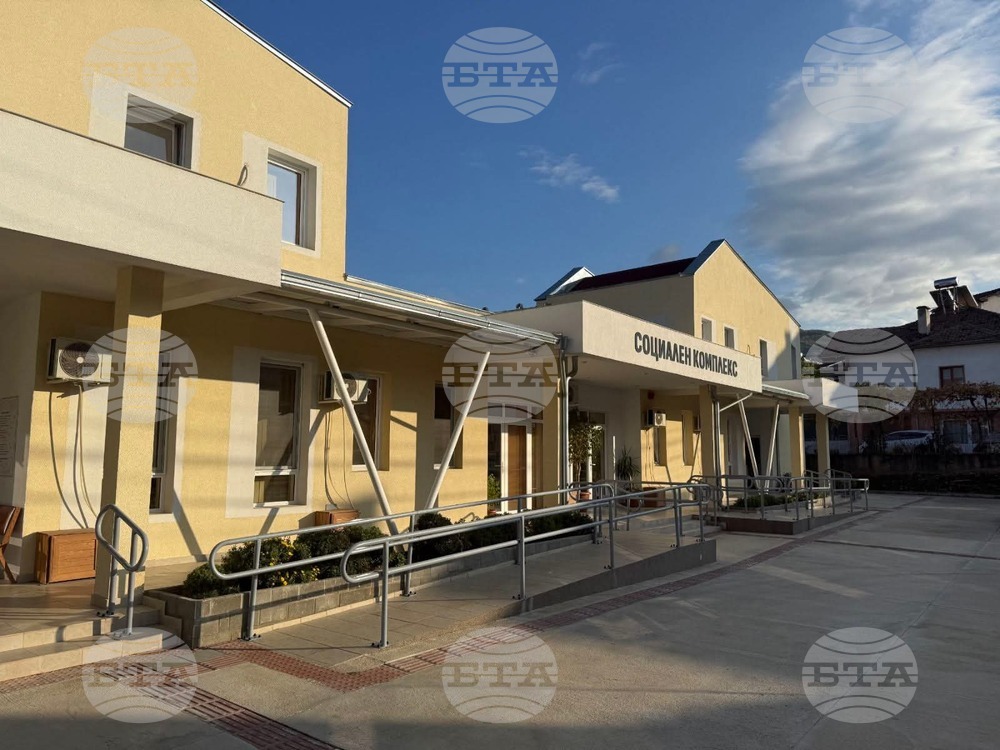 Фотоволтаични системи ще бъдат изградени в пет социални звена в община Петрич