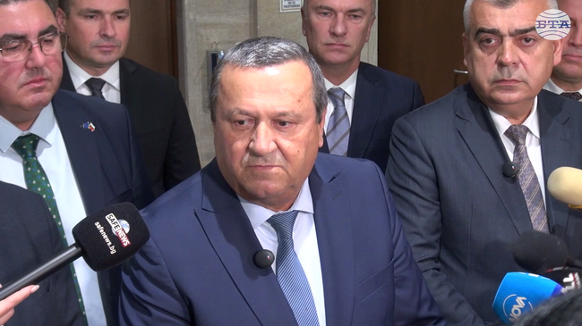 За голямо съжаление първата бюджетна процедура в евро започна с фалстарт, каза Хасан Адемов