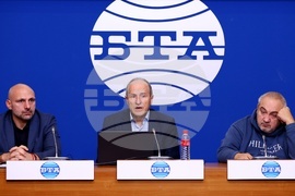 Национален пресклуб на БТА София - пресконференция - безплатни тренировки за хора с увреждания