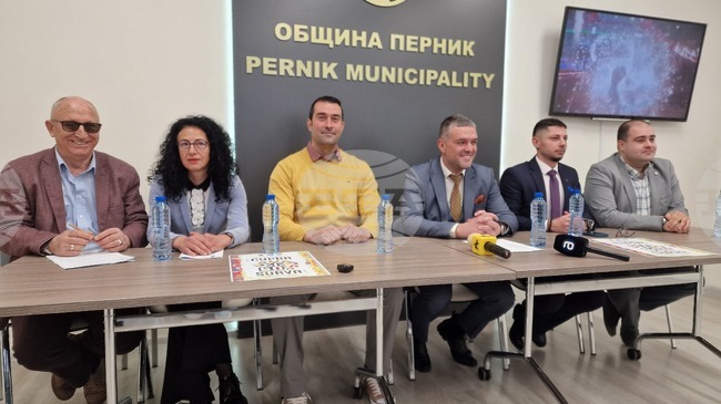 През 2026 г. фестивалът "Сурва“ в Перник ще се проведе в два поредни уикенда